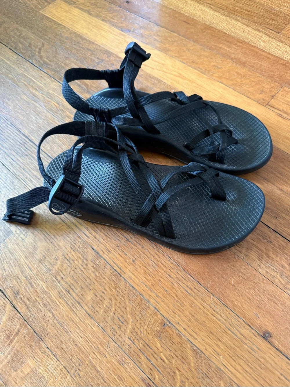Chaco Black Strappy Sport Sandals